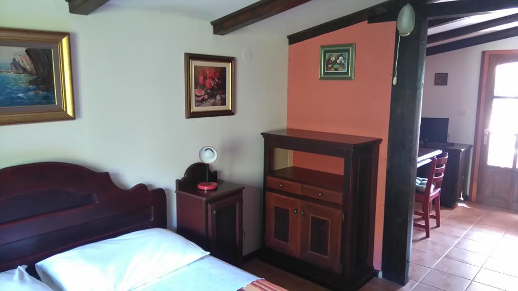 Picasso Apartmán *
