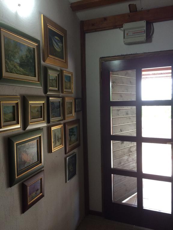 Picasso Apartment Komiza
